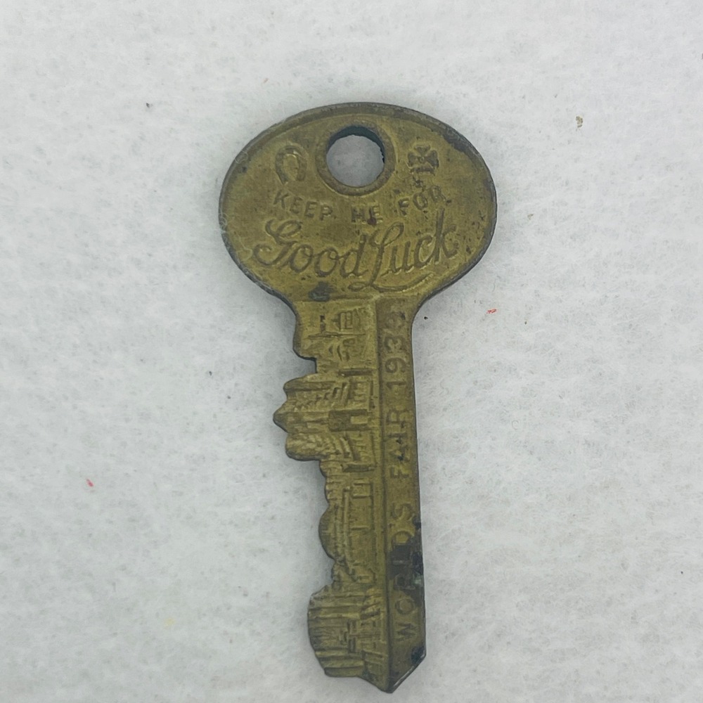 Master Lock 1933 Chicago Worlds Fair Souvenir Key Good Luck Brass Skyline Good